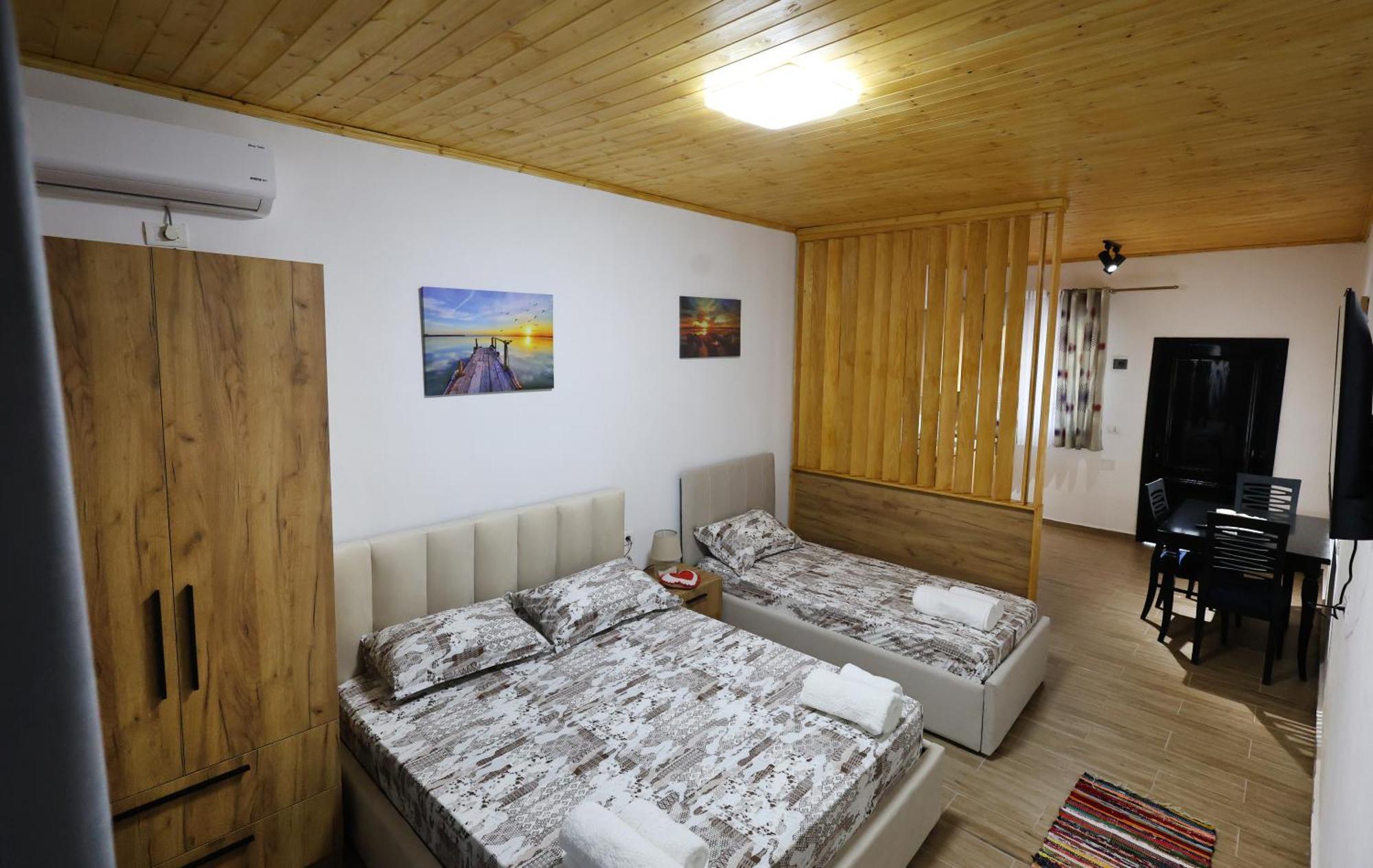 Olive Oasis Studio Berat Extérieur photo